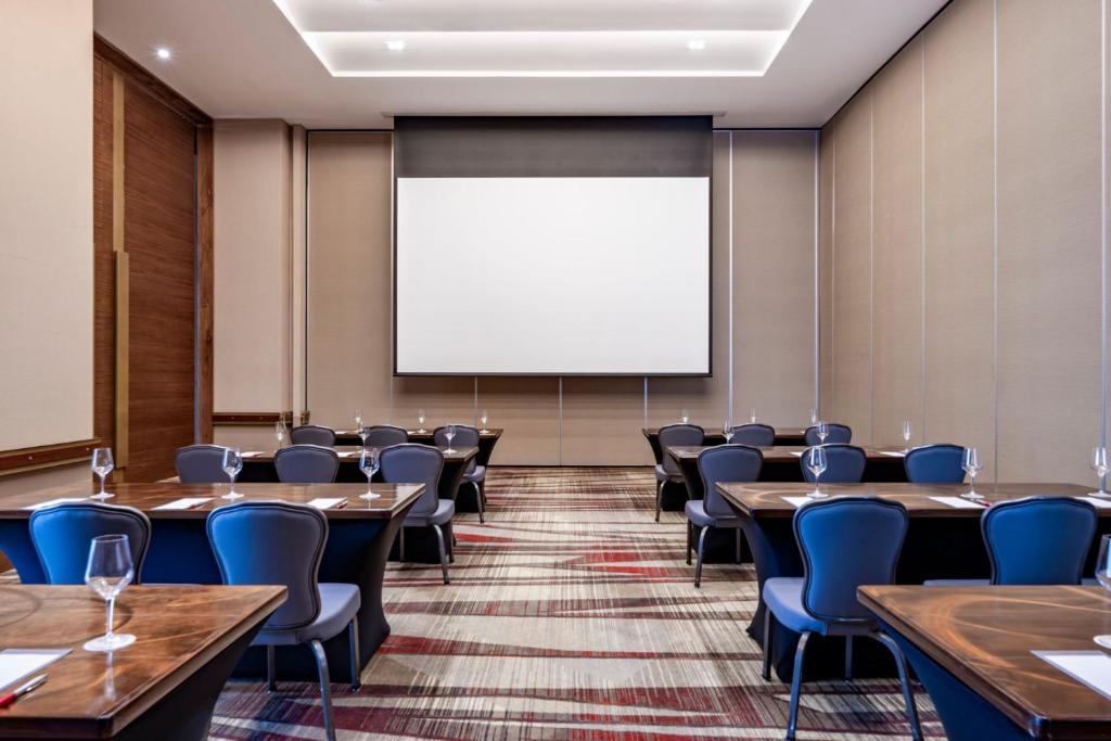 Medellin Marriott Hotel  Facilities  Meeting Room Ballrooms 38