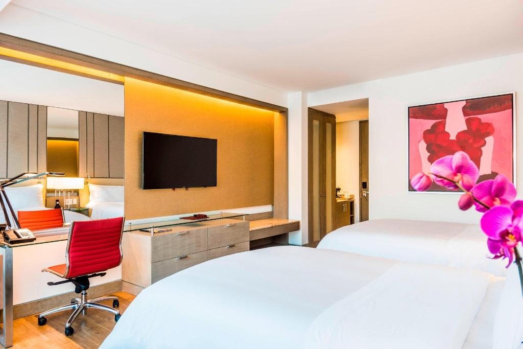 Medellin Marriott Hotel  Rooms  Concierge Level Deluxe Guest Room 2 Double Guestroom 4