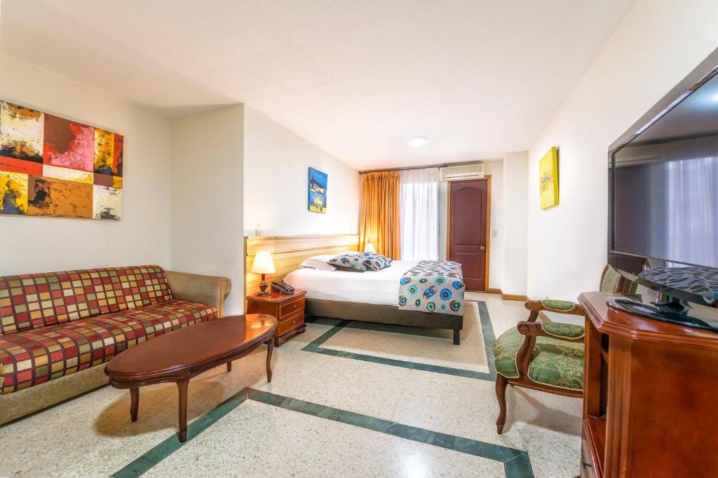 Hotel San Pedro Del Fuerte  Rooms  Junior Suite 3