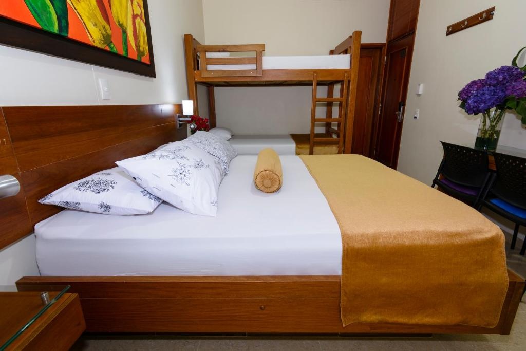Hotel Sauces Del Estadio  Rooms  Triple Room 8