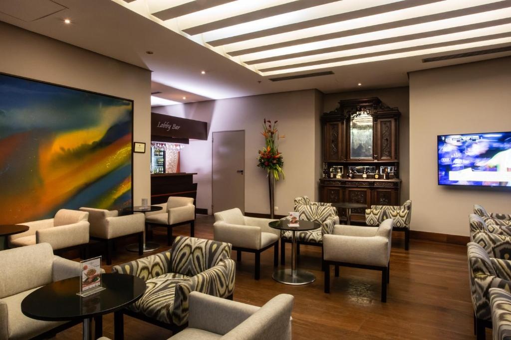Hotel San Fernando Plaza  Facilities  Barlounge 27