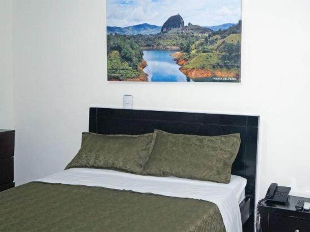 Hotel Verony San Joaquin  Rooms  Rooms Image 7 7