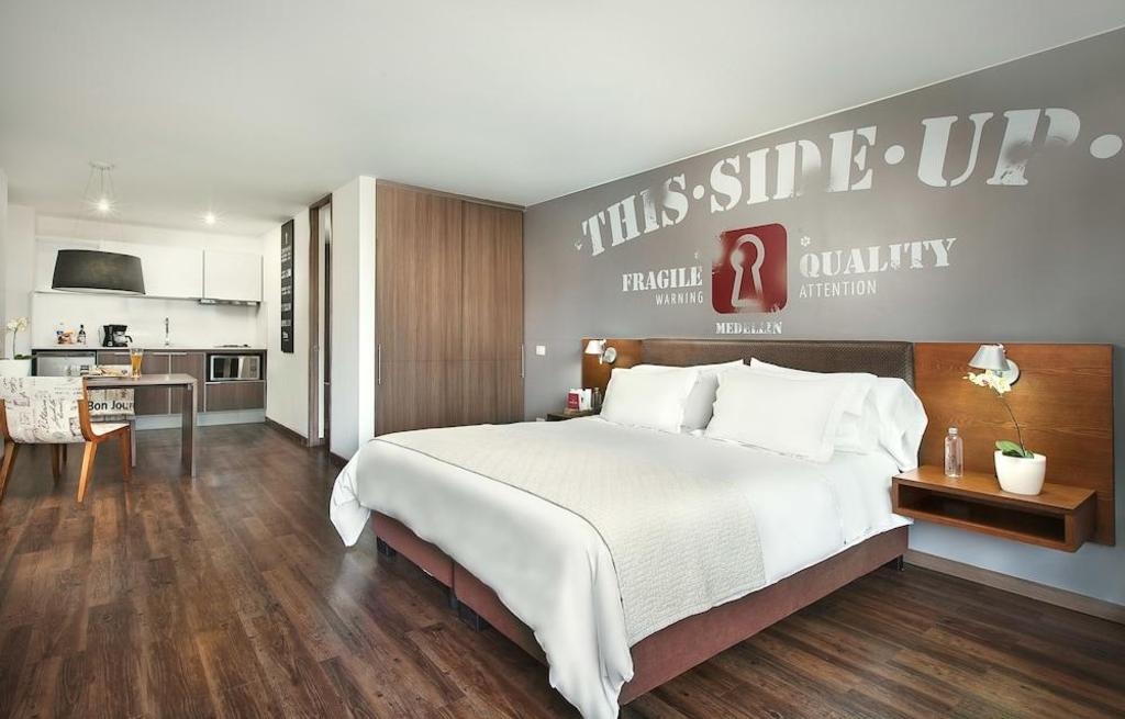 Sites Hotel  Rooms  Guestroom 11
