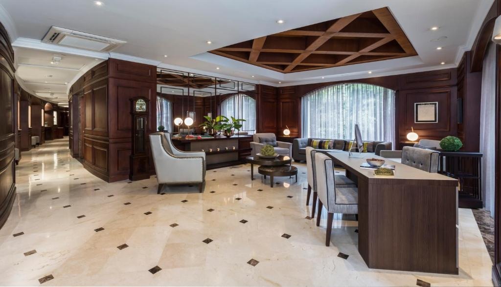 Hotel Park10  Property Views  Lobby 22