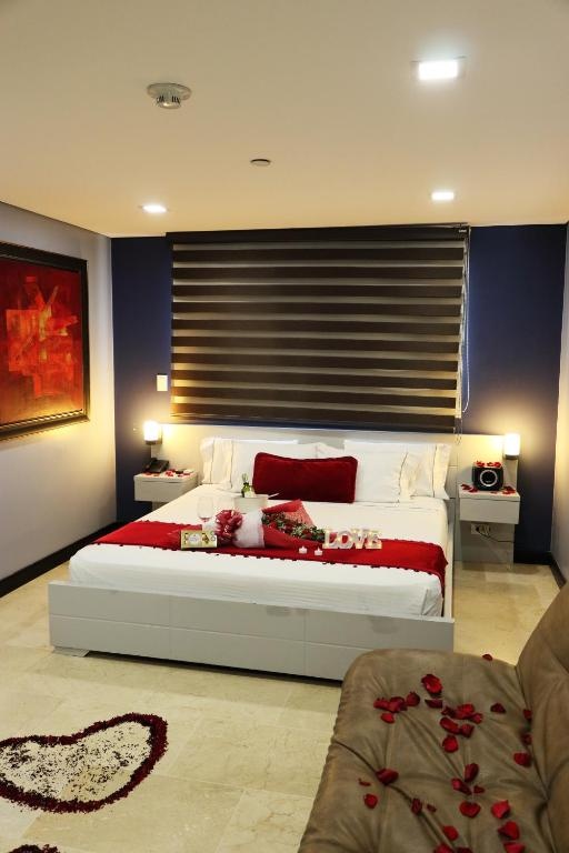 Hotel Lleras 10  Rooms  Deluxe Junior Suite 2