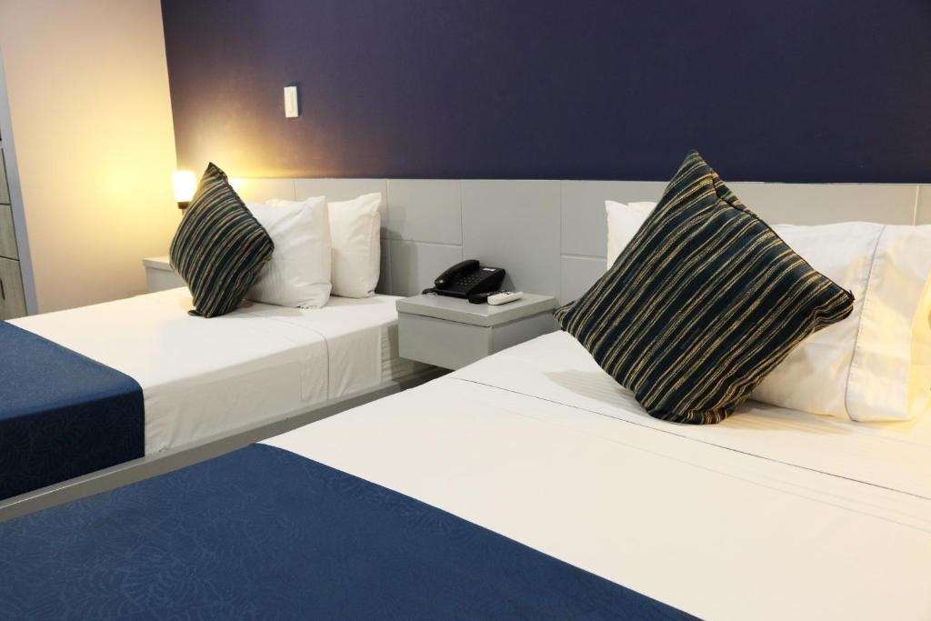Hotel Lleras 10  Rooms  Twin Room 6