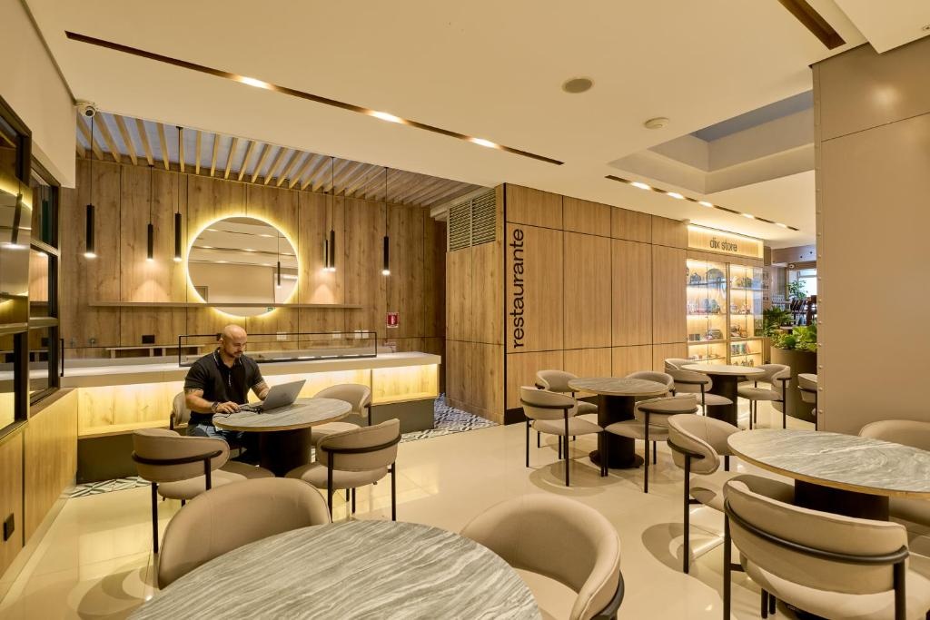 Hotel Dix  Dining  Restaurant 1