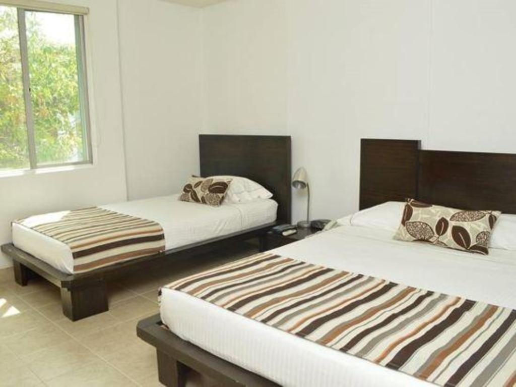 Hotel Mediterraneo  Rooms  Rooms Image 57 57