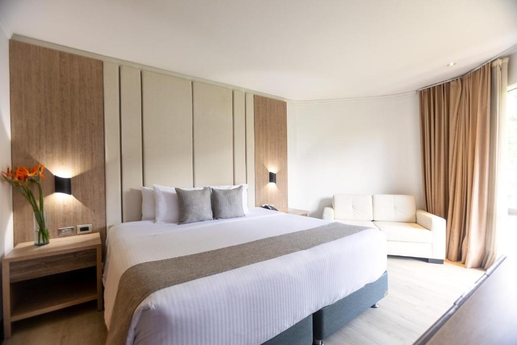 Hotel Dann Carlton Belfort Medellin  Rooms  Rooms Image 6 6