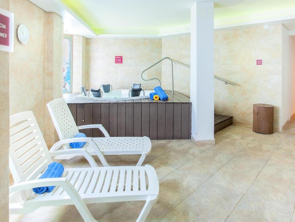 Four Points By Sheraton Medellin  Facilities  Facilities 26