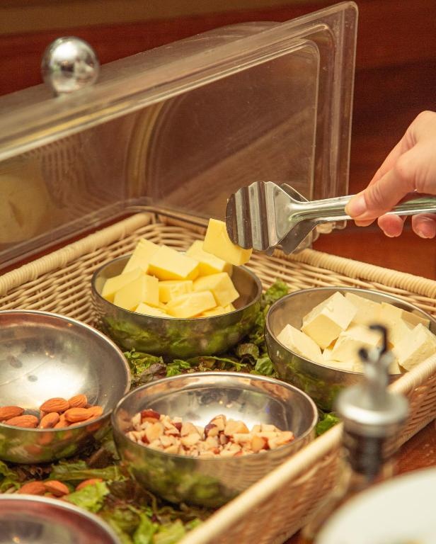 Hotel Poblado Plaza  Dining  Food And Beverages 7