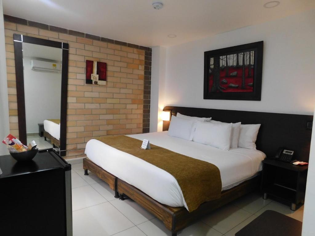 Hotel Acqua Medellin  Rooms  Rooms Image 17 17