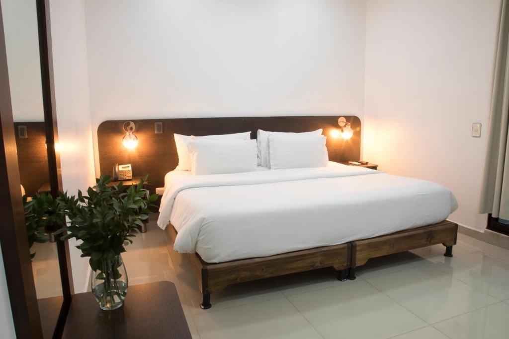 Hotel Acqua Medellin  Rooms  Rooms Image 19 19