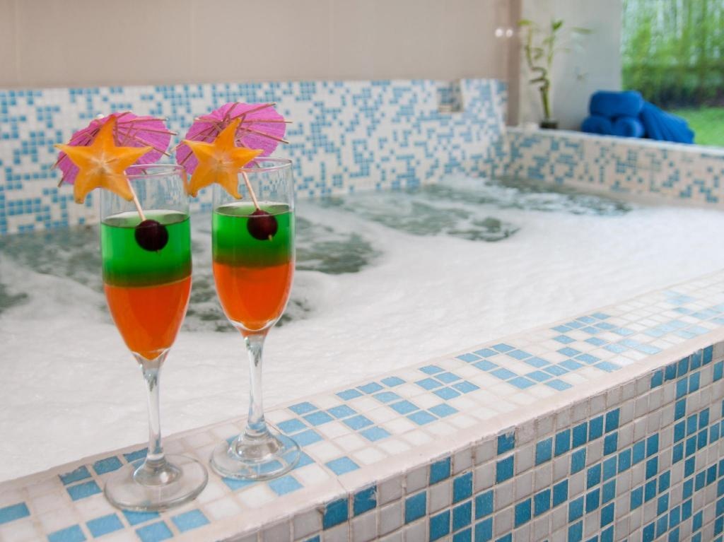 The Morgana Poblado Suites Hotel  Facilities  Swimming Pool 11