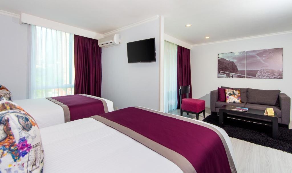 The Morgana Poblado Suites Hotel  Rooms  Premium Twin Suite 8