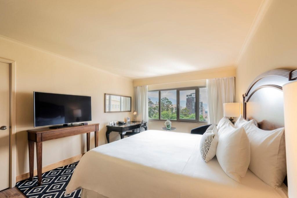 Hotel Intercontinental Medellín By IHG  Rooms  Deluxe King Bed 20