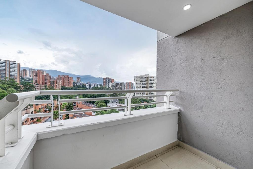 Hotel Poblado Alejandria Express  Facilities  Balconyterrace 37