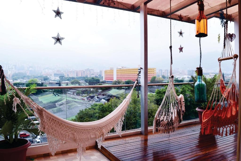 Hotel Sixtina Plaza Medellin  Facilities  Balconyterrace 7