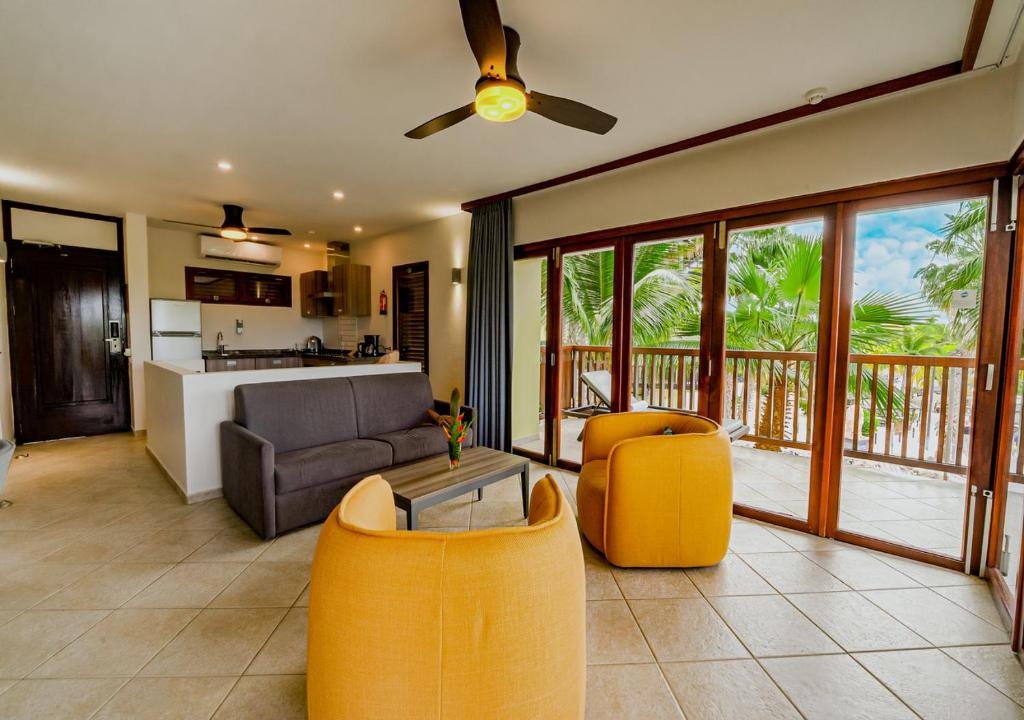 LionsDive Beach Resort  Facilities  Kitchen 37
