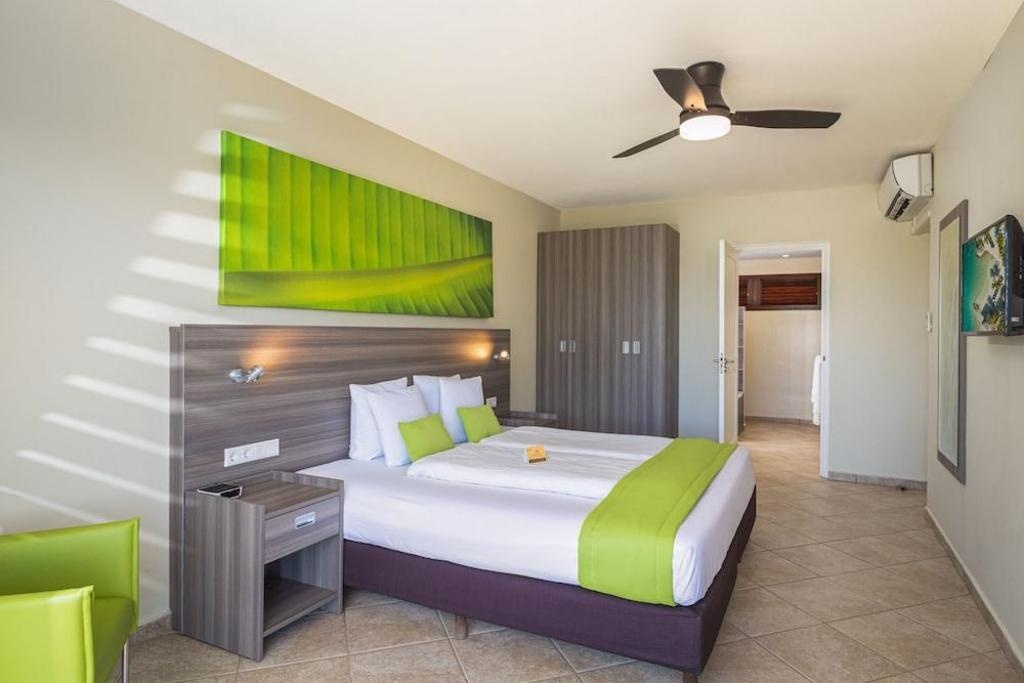 LionsDive Beach Resort  Rooms  Rooms Image 37 37