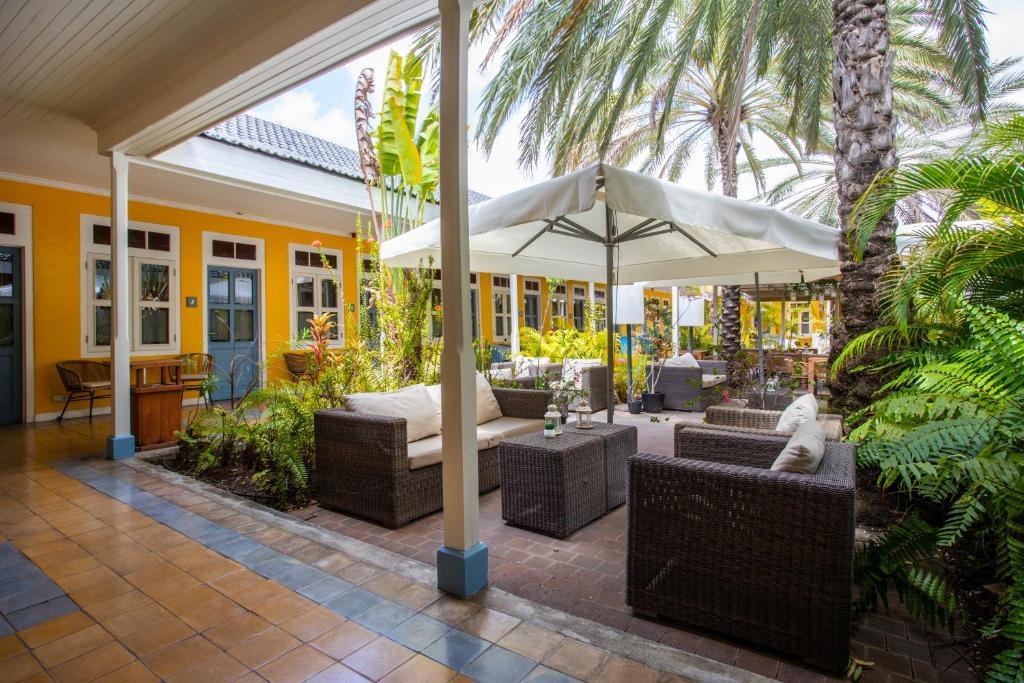 Boutique Hotel T Klooster  Facilities  Garden 13