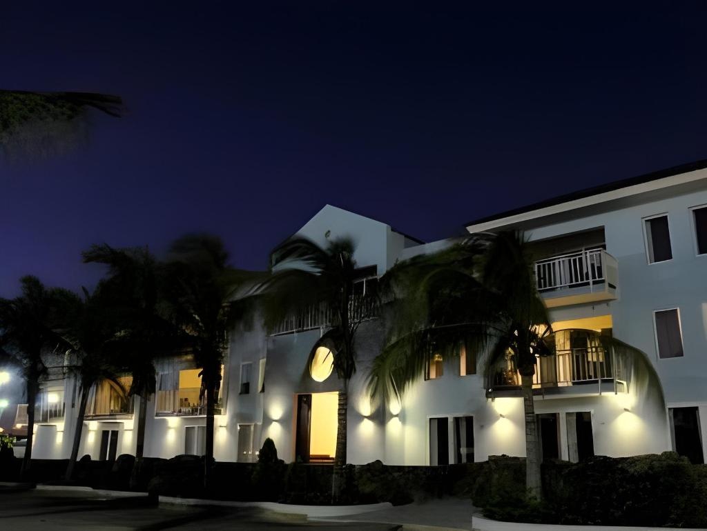 Dolphin Suites Wellness Curacao  Property Views  Exterior View 1