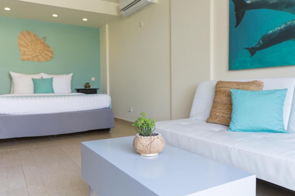 Dolphin Suites Wellness Curacao  Rooms  Standard Queen Room 16