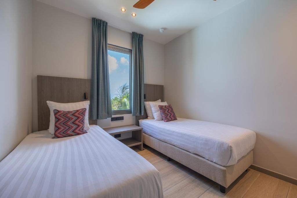 Dolphin Suites Wellness Curacao  Rooms  Rooms Image 17 17