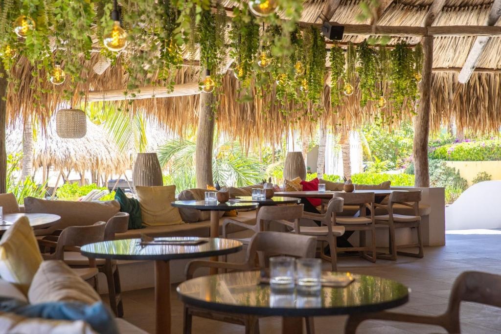 Blue Bay Curacao Golf Beach Resort  Dining  Restaurant 5