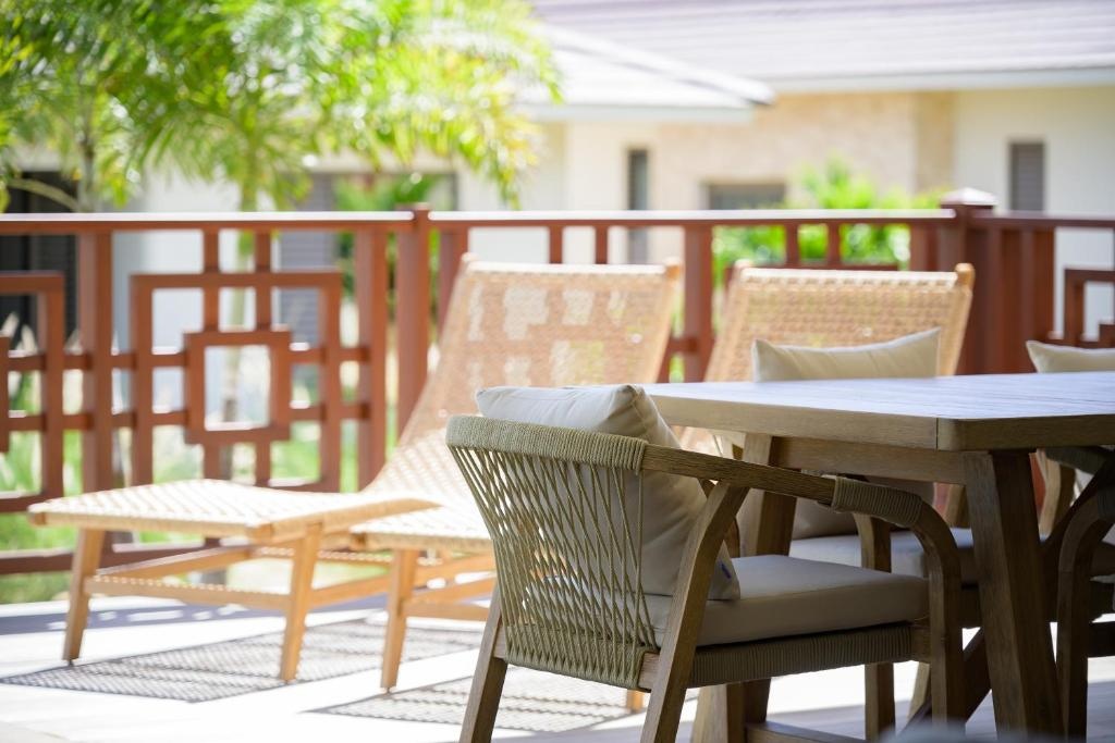 Blue Bay Curacao Golf Beach Resort  Facilities  Balconyterrace 58