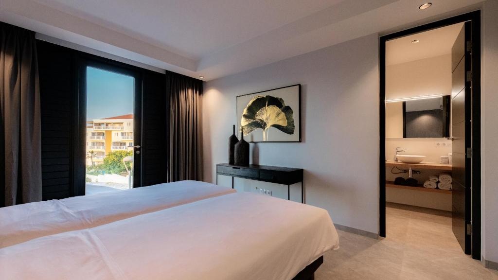 Blue Bay Curacao Golf Beach Resort  Rooms  Ocean View Villa 4 Bedroom 5