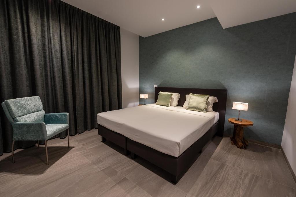 Blue Bay Curacao Golf Beach Resort  Rooms  Rooms Image 18 18