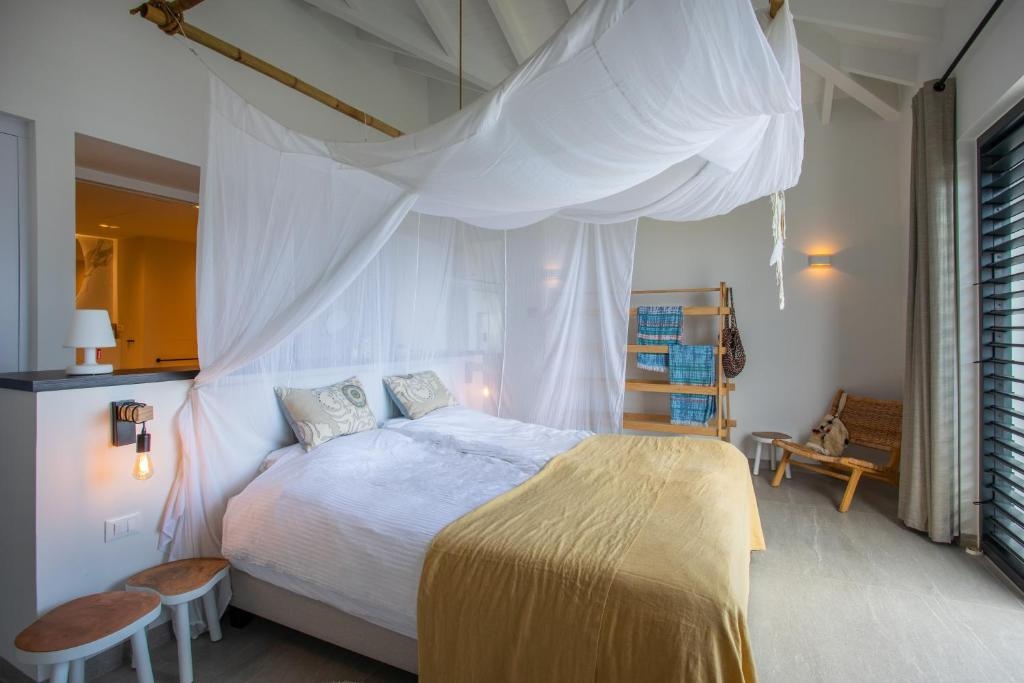 Blue Bay Curacao Golf Beach Resort  Rooms  Rooms Image 1 1