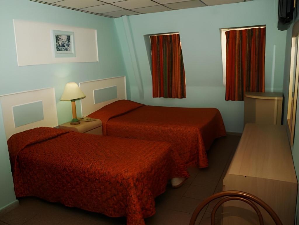 San Marco Hotel Curacao Casino  Rooms  Twin Room 42