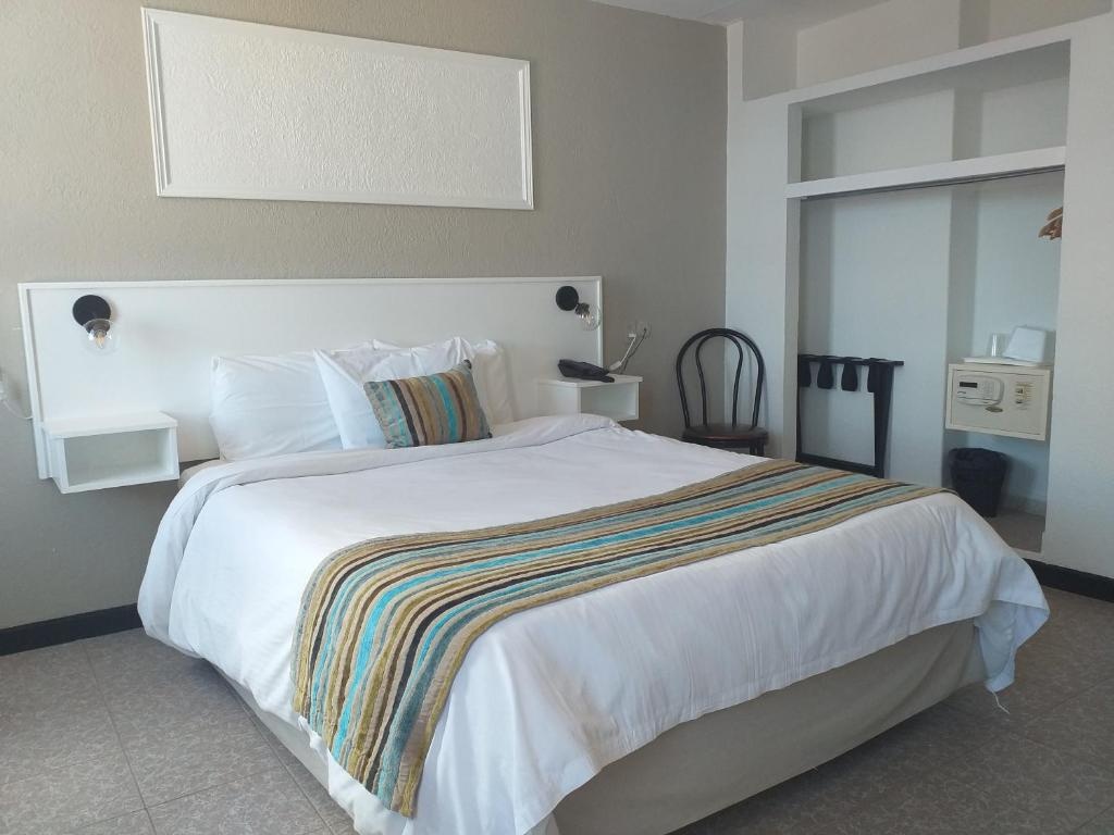 San Marco Hotel Curacao Casino  Rooms  Rooms Image 11 11
