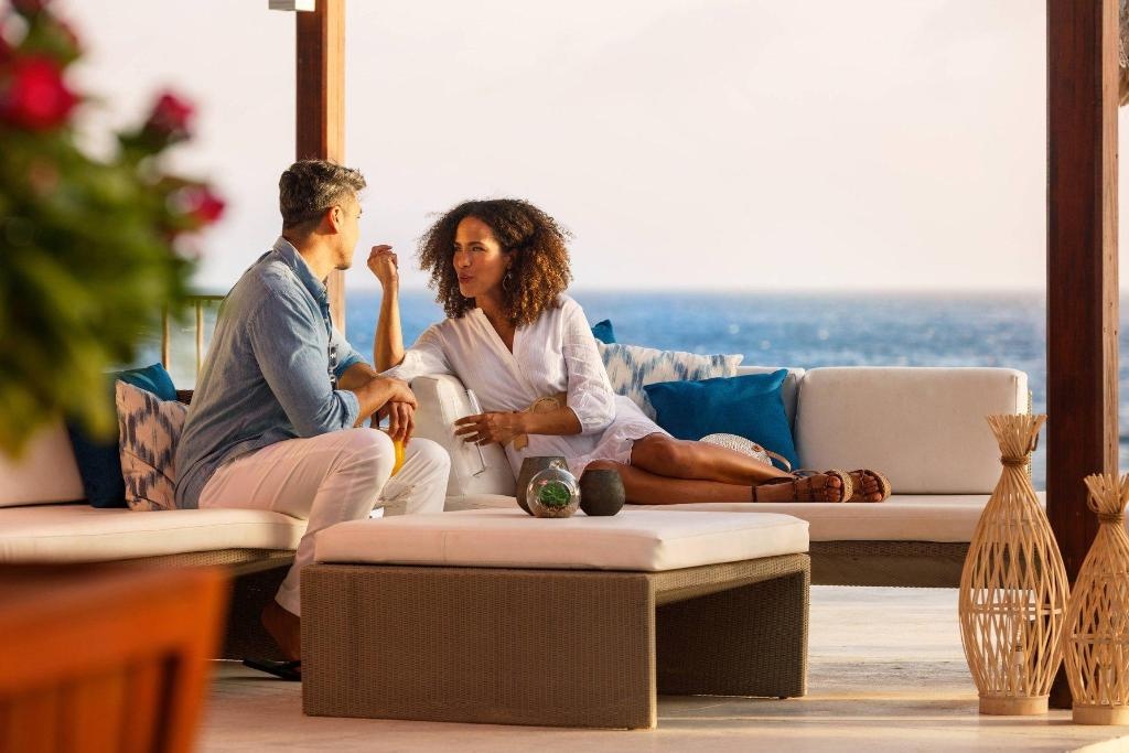 Renaissance Curacao Resort Casino  Facilities  Beach 11