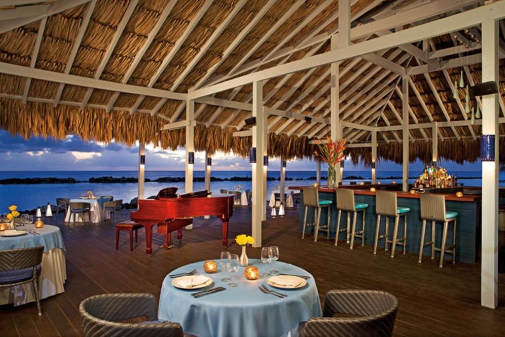 Sunscape Curacao Resort Spa Casino All Inclusive  Dining  Restaurant 2