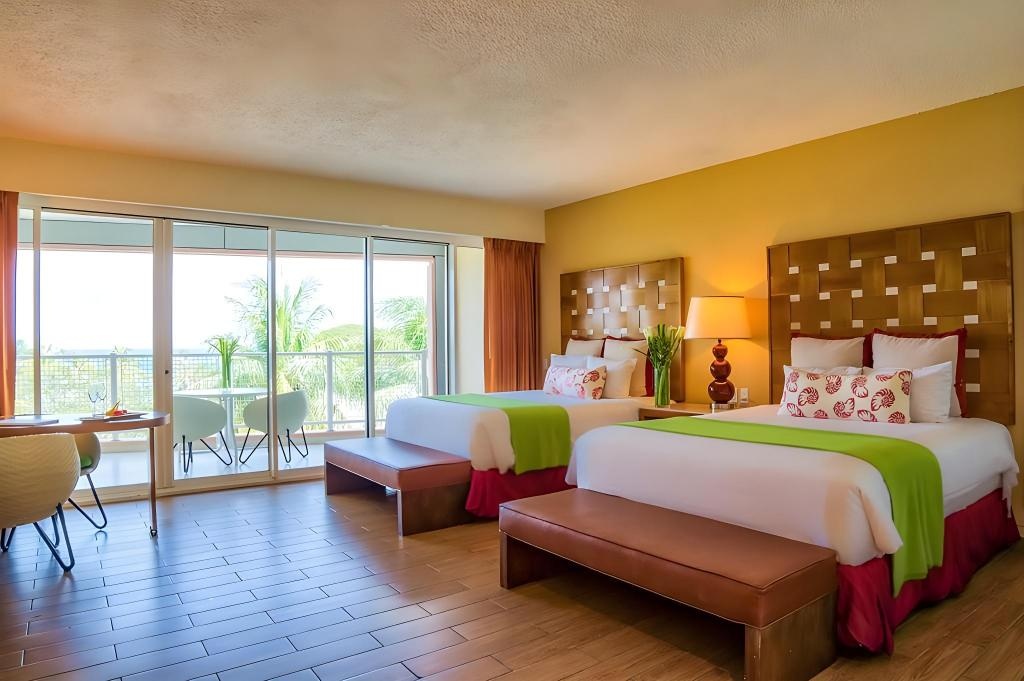 Sunscape Curacao Resort Spa Casino All Inclusive  Rooms  Deluxe Garden View Double All Inclusive Bedroom 7