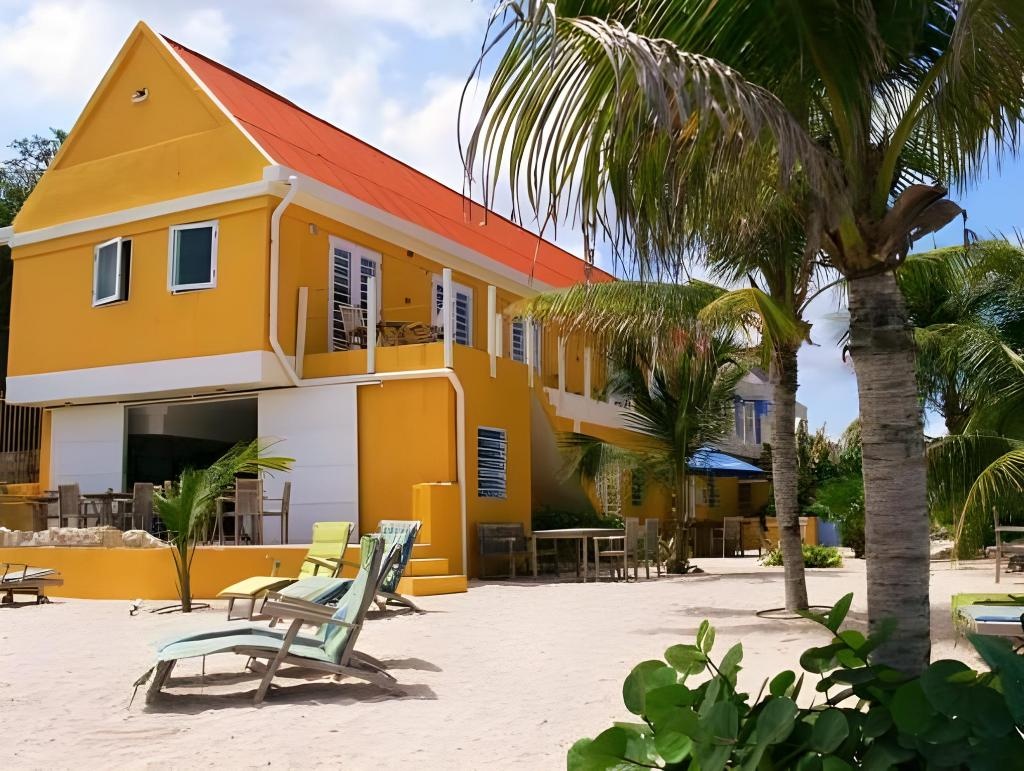 Scuba Lodge Ocean Suites  Facilities  Surrounding Environment 1