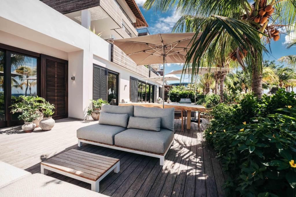 Kontiki Beach Resort  Facilities  Garden 3