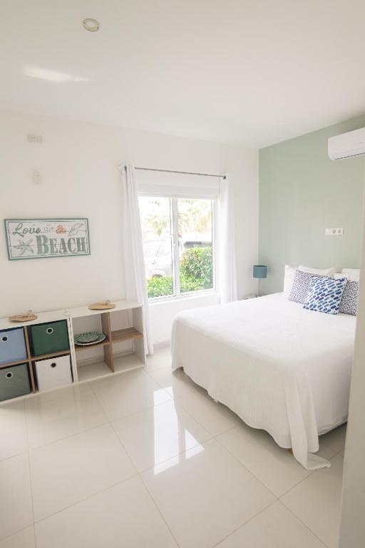 Piscadera Harbour Village Resort  Rooms  Rooms Image 13 13