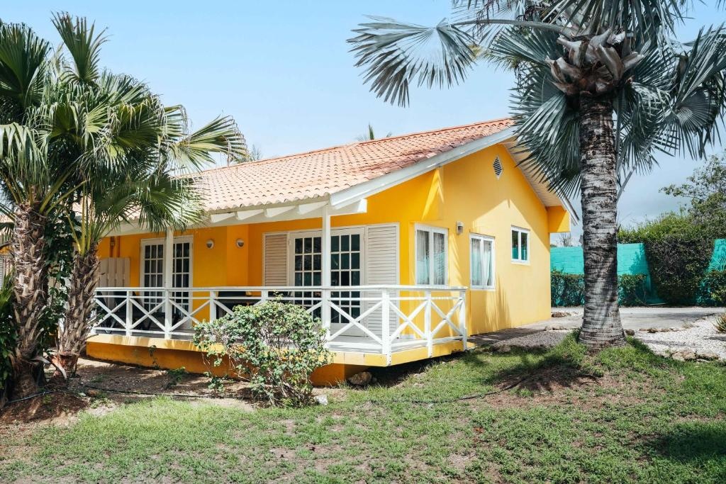 Bon Bini Resort Curacao  Facilities  Garden 32