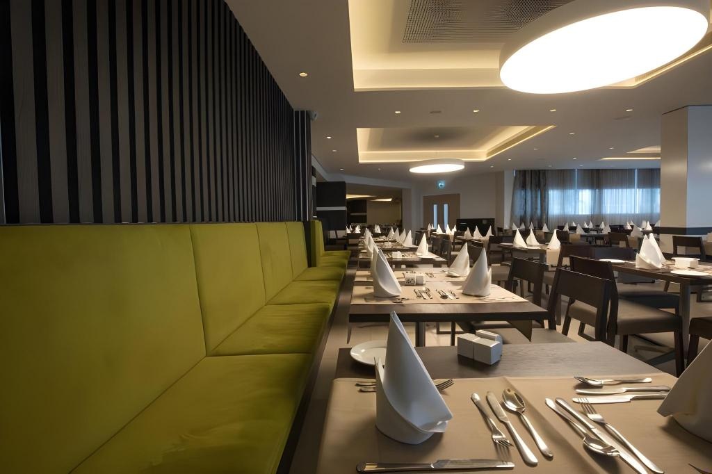Evalena Beach Hotel  Dining  Restaurant 2