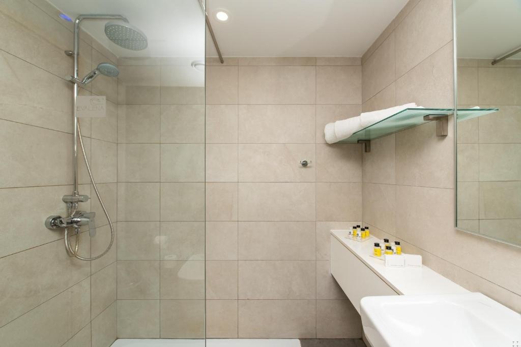 Evalena Beach Hotel  Facilities  Bathroom 18