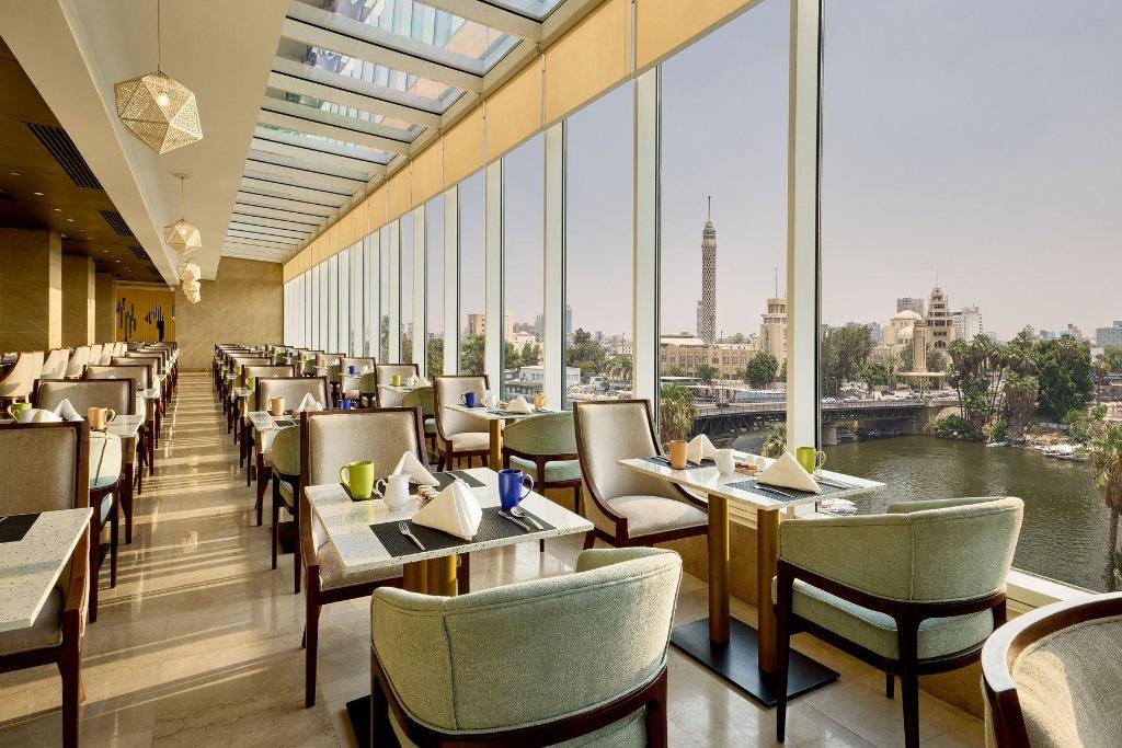 Sheraton Cairo Hotel Casino  Dining  Restaurant 12