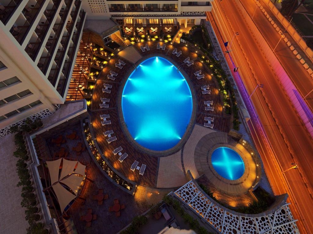 Sheraton Cairo Hotel Casino  Facilities  Swimming Pool Outdoor 32