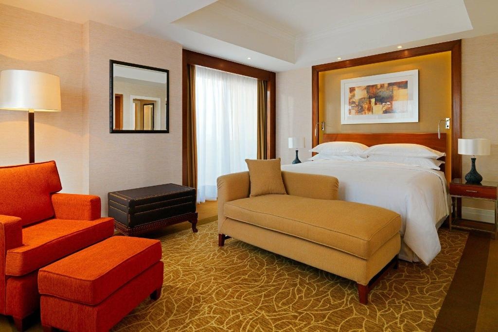 Sheraton Cairo Hotel Casino  Rooms  Grand Club Lounge Access Guest Room 1 King Pool View Swimming Pool 4