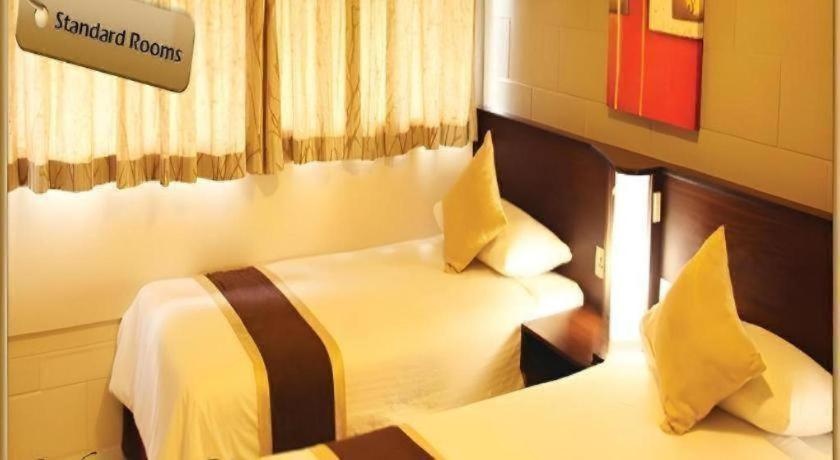Peninsula International Hotel  Rooms  Rooms Image 2 2