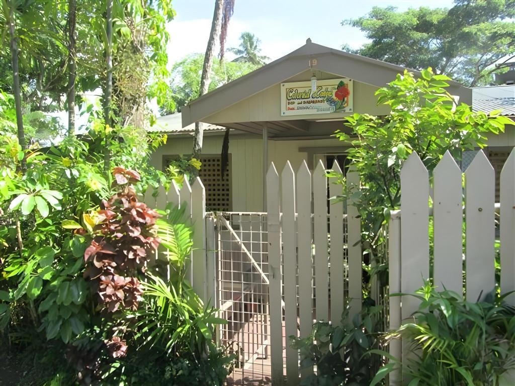Colonial Lodge  Property Views  Entrance 10