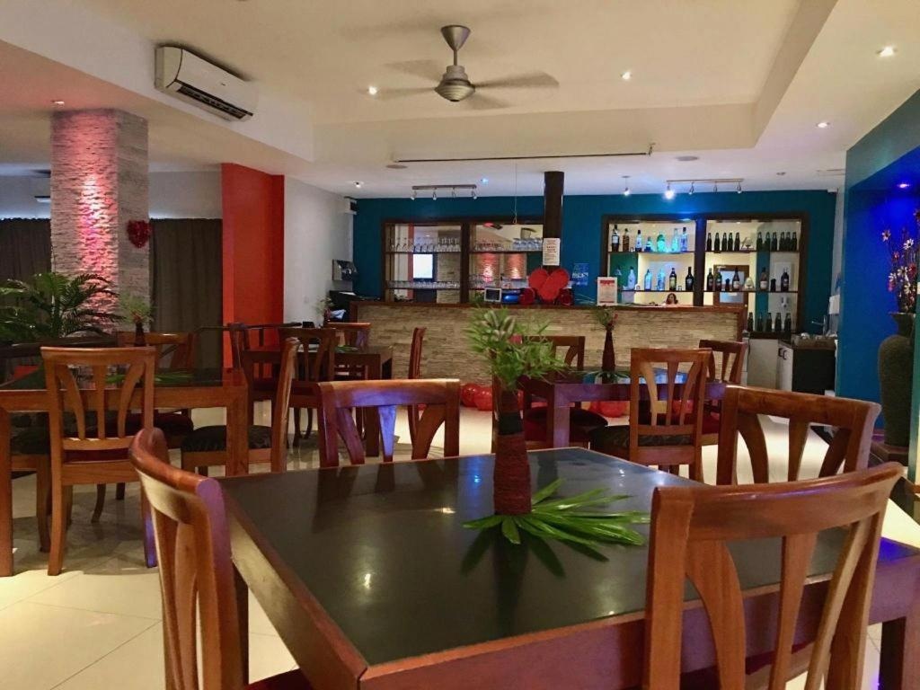 Victoria Palms Hotel  Dining  Dining Image 1 1